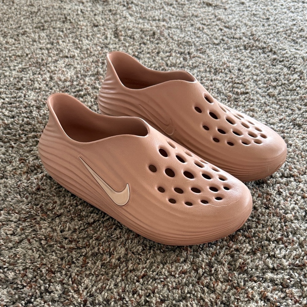 Nike ReactX Rejuven8 rose gold - Picture 3 of 4